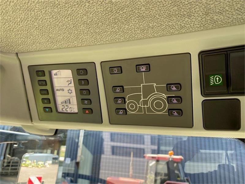 CLAAS AXION 830 CIS + Med Front PTO Trattori