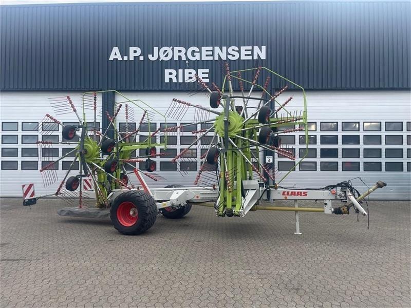 CLAAS Liner 3600 Ranghinatori
