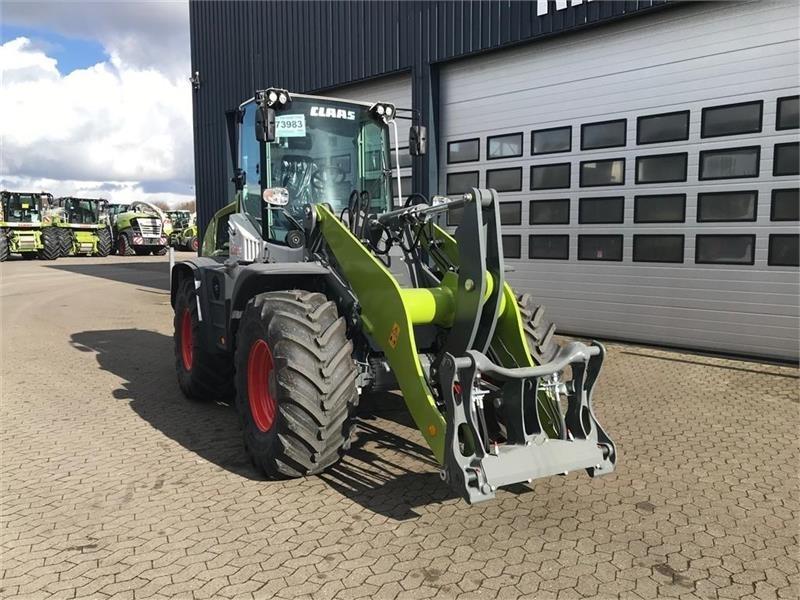 CLAAS TORION 956 SINUS high Loader. Pale gommate