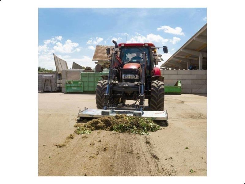 Fliegl Lion Sweeper 2500 Spazzatrici