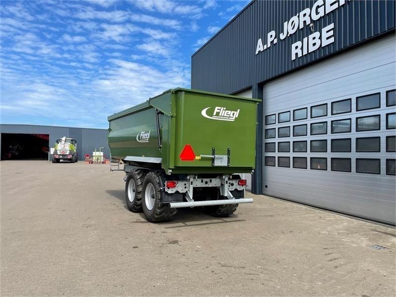 Fliegl TMK 264 FOX med 400 mm kornoverbygning. Rimorchi ribaltabili