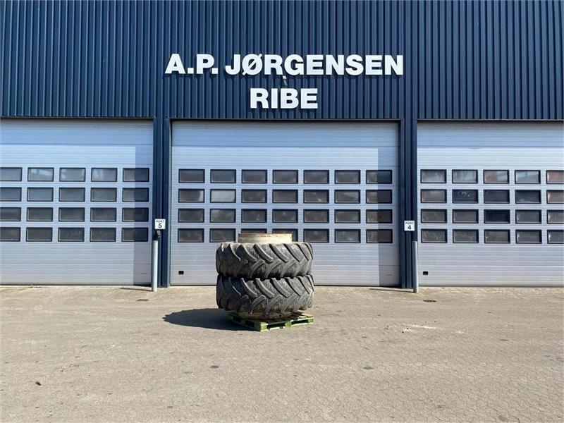 Kleber 620/70R42 8 låse medfølger Pneumatici, ruote e cerchioni