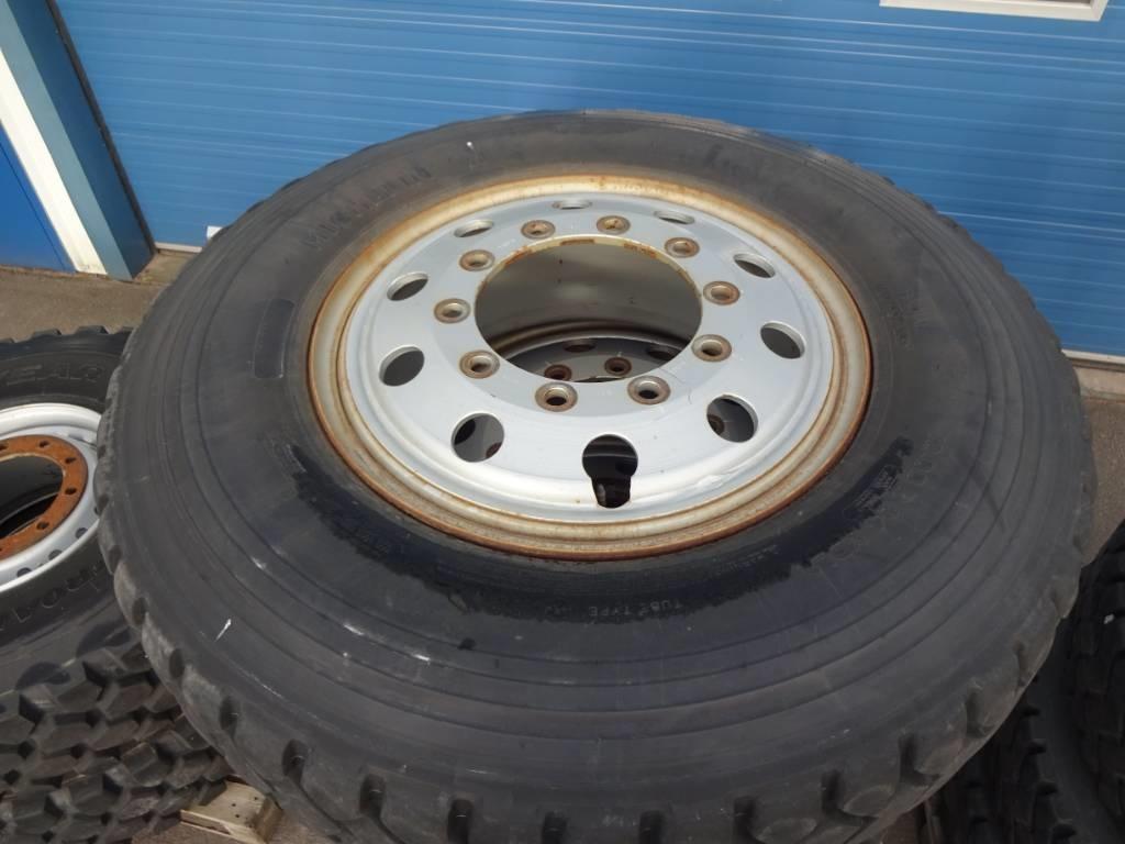 Michelin 1200x24 XDL Däck, hjul och fälgar
