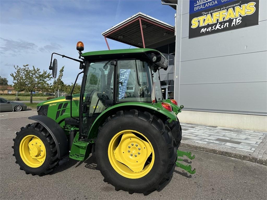 John Deere 5075 E Traktorer