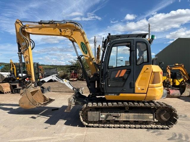 LiuGong 909 ECR Midi excavators 7t - 12t