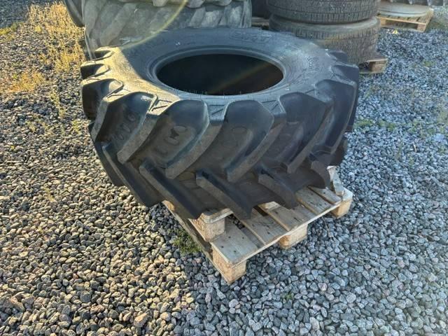 BKT 480/70R24 Däck, hjul och fälgar