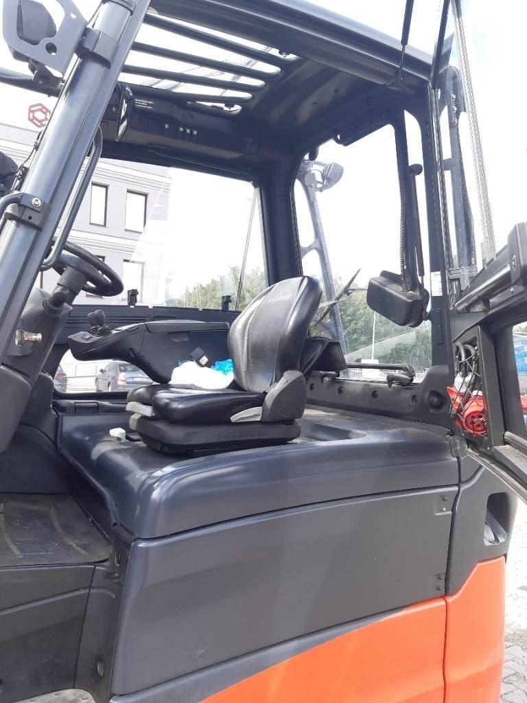 Linde E30HL Elektriskie autoiekrāvēji