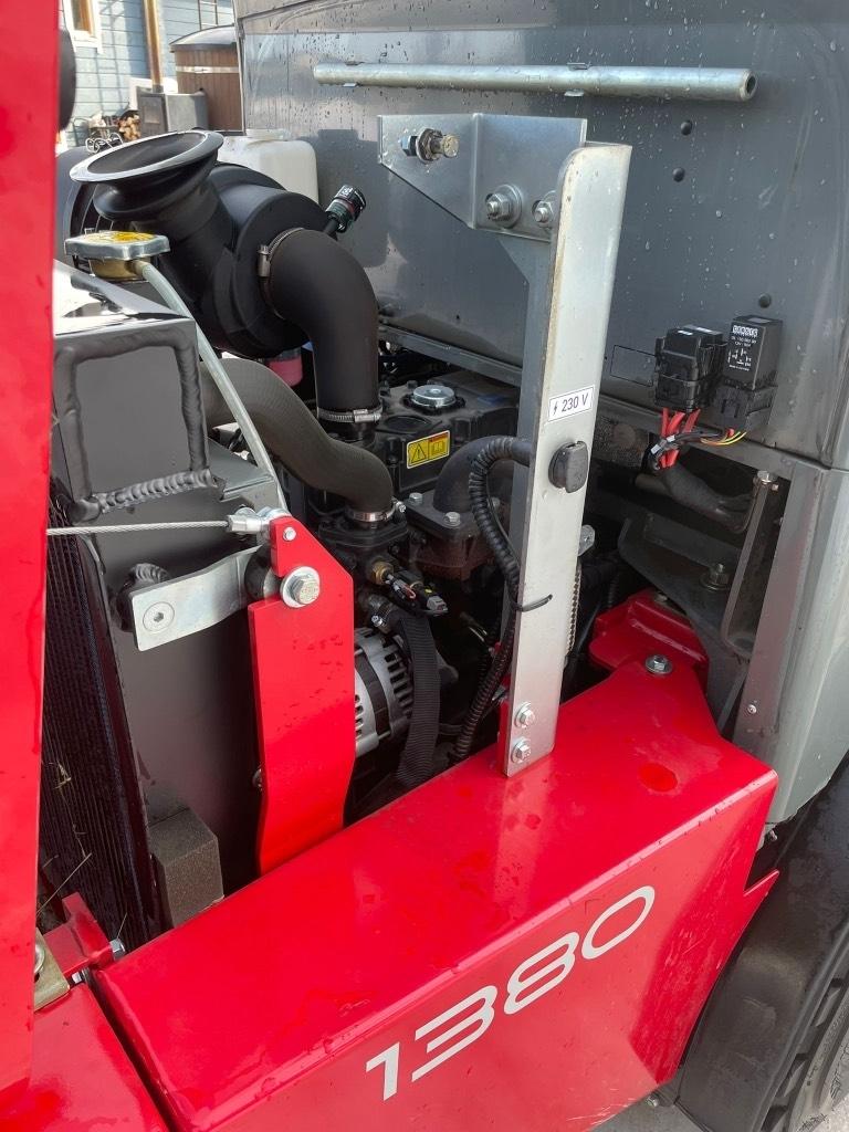 Weidemann 1380 Pale multiuso