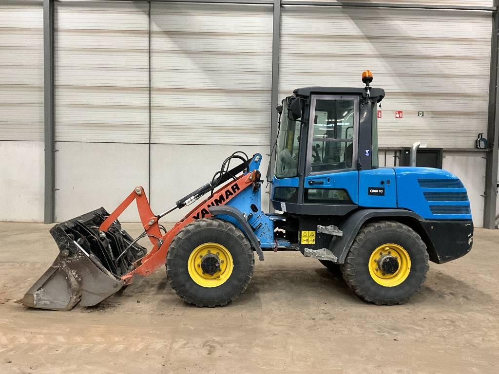 Yanmar V 80 Cargadoras sobre ruedas