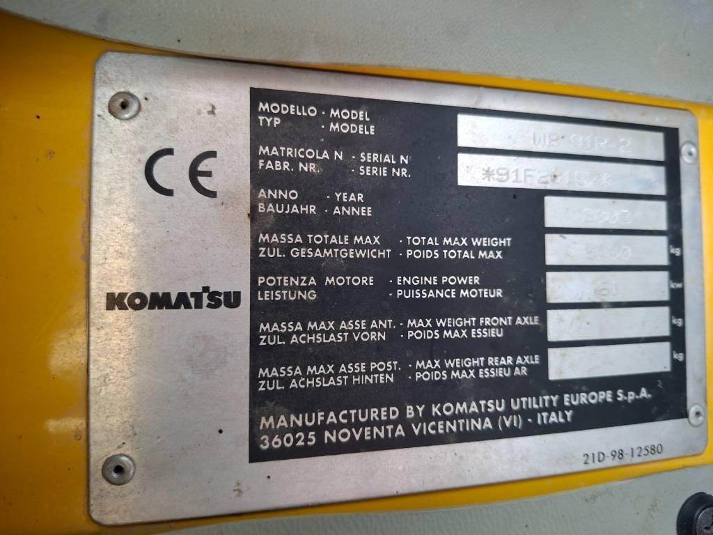 Komatsu WB 91 R Baggerlader