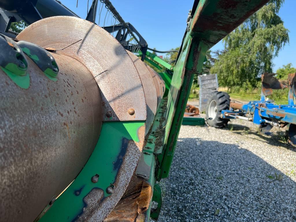 John Deere C 670 I Mietitrebbiatrici