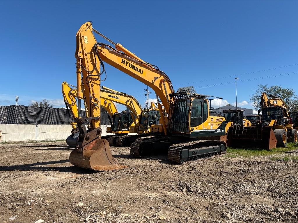 Hyundai R220LC-9 Excavadoras de cadenas