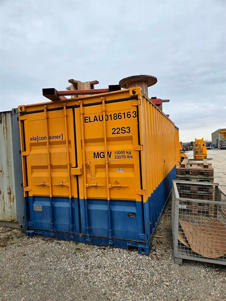 Bauer Werkstattcontainer / Workshop container Bohrwerkzeuge
