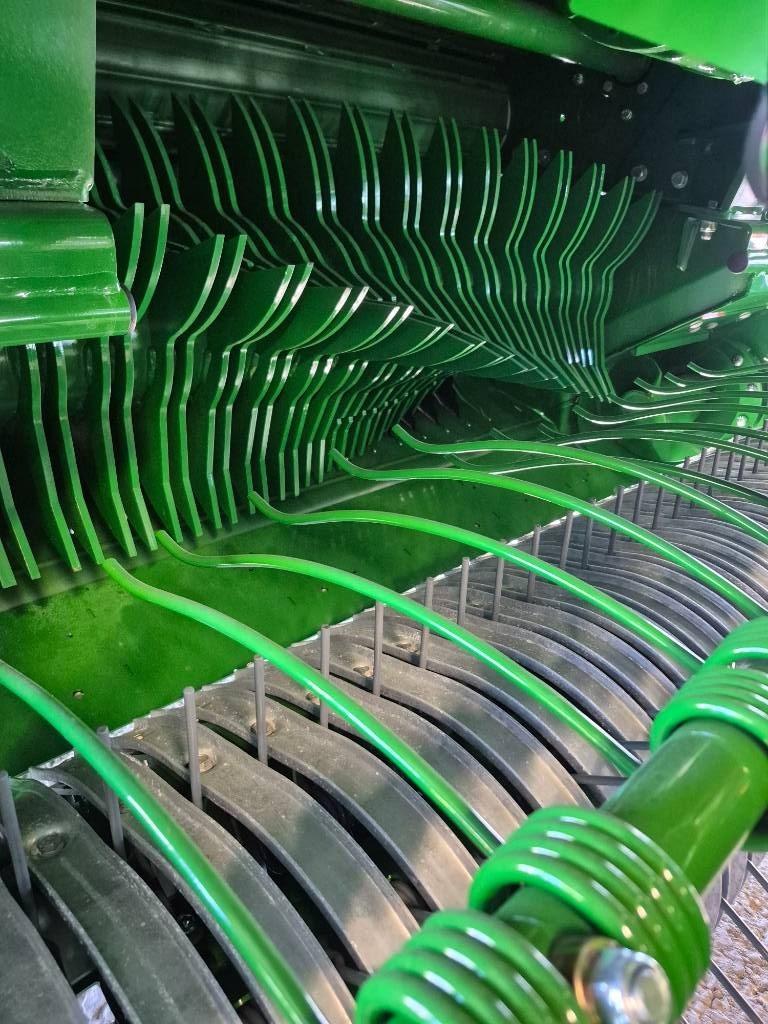McHale V6 750 Round balers