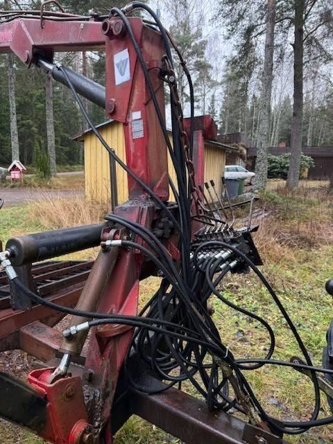 Nokka HK 2400 A Krane und Lader