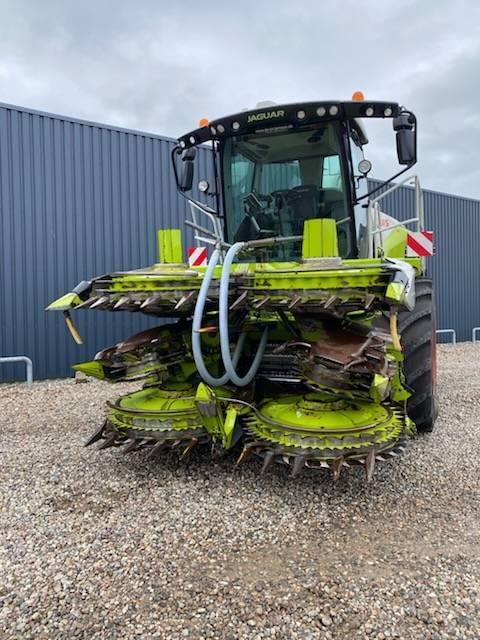 CLAAS Orbis 750 Combine harvester heads