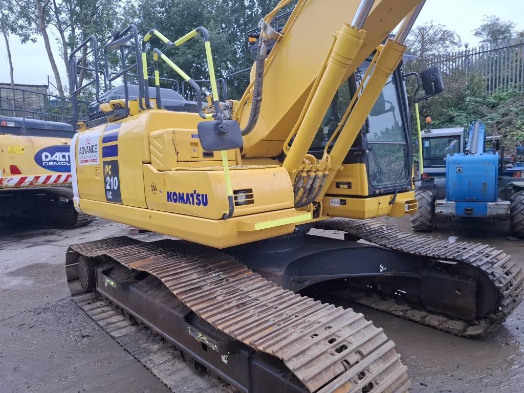 Komatsu PC 210 LC-11 Crawler excavators
