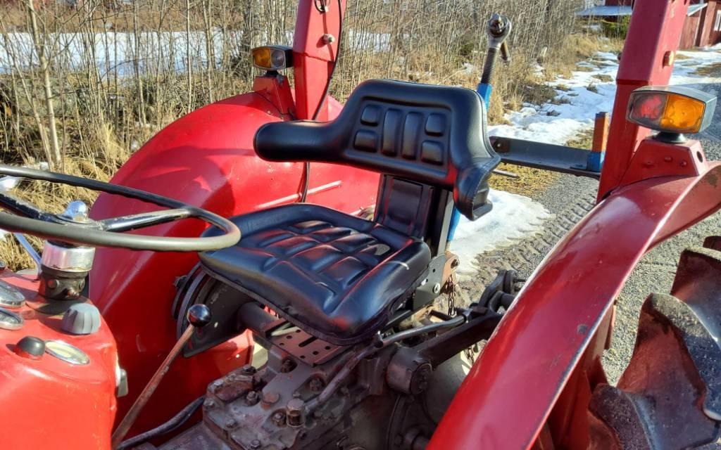 Massey Ferguson 1359 Traktoren