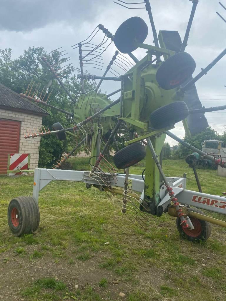 CLAAS Liner 1550 Ranghinatori