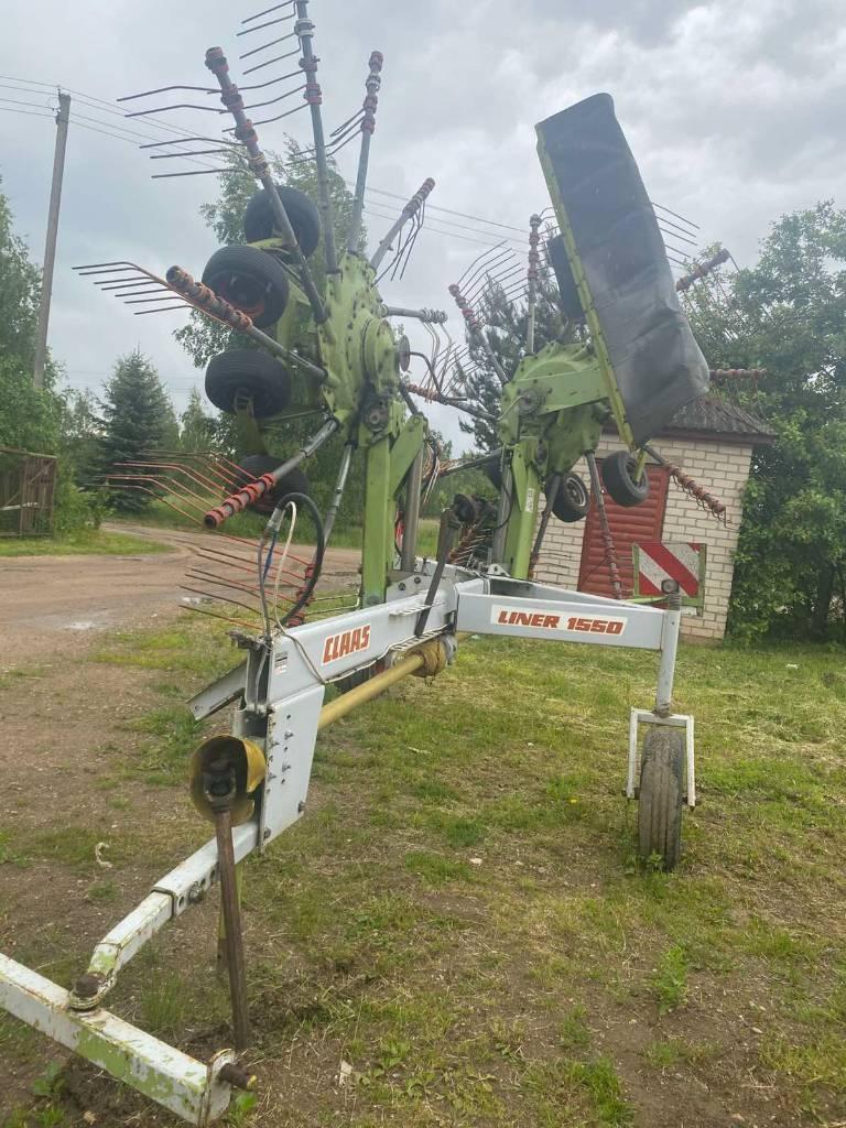 CLAAS Liner 1550 Ranghinatori
