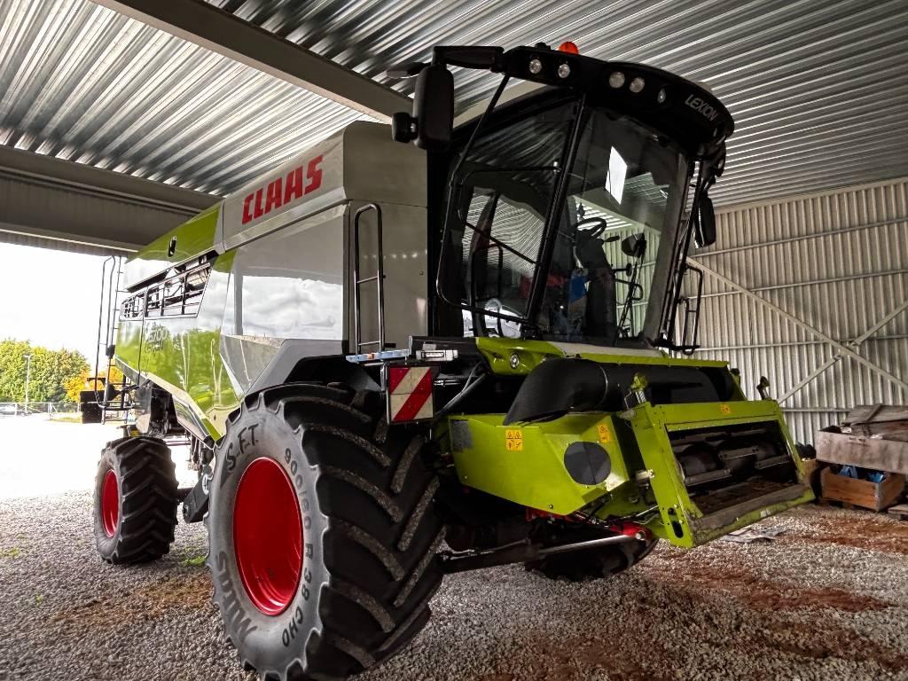 CLAAS Lexion 6700 Combine harvesters