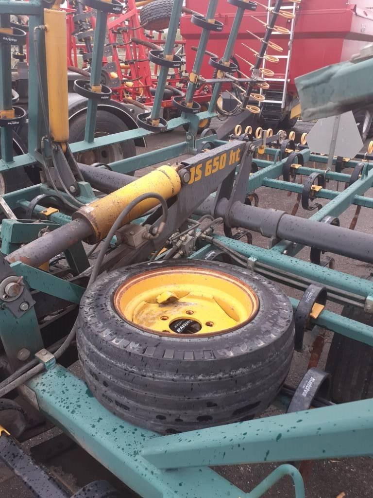 Multiva JS 650 HT Harrows