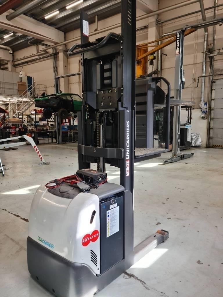 UniCarriers EPL 100/120 Välitasokeräilytrukit