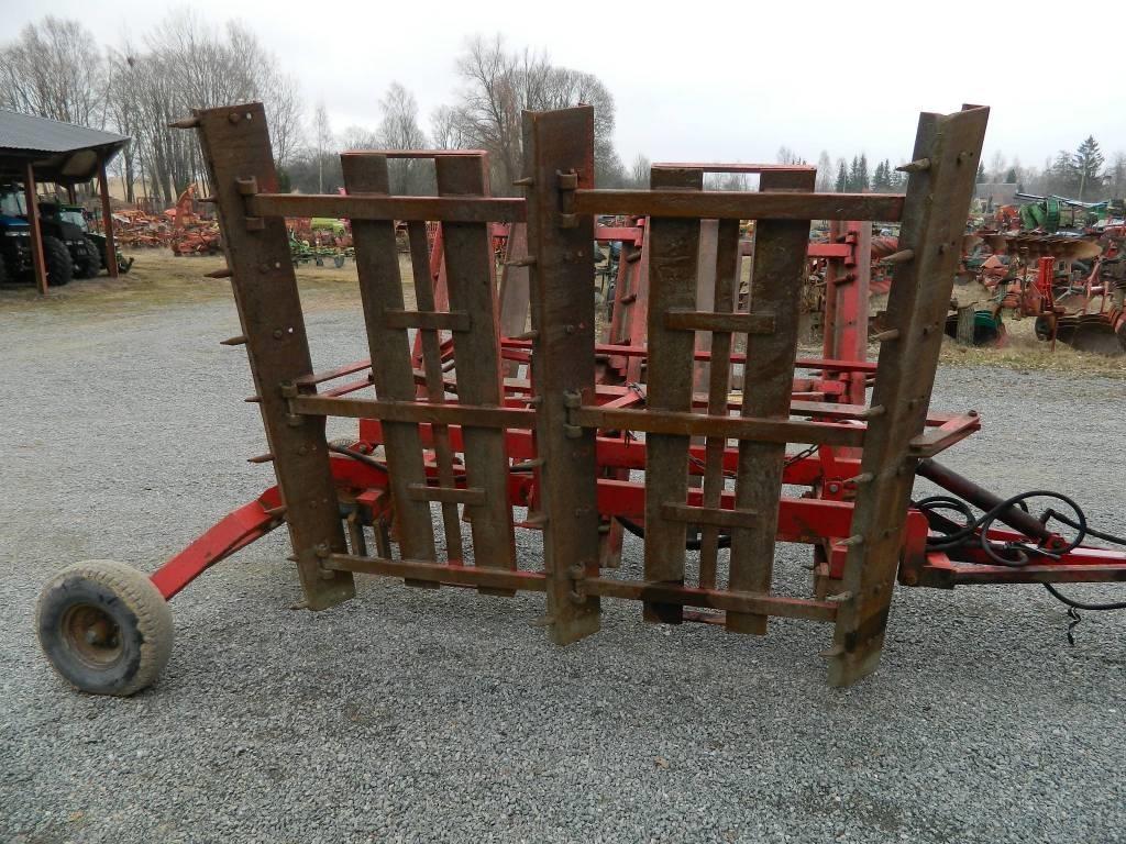 Väderstad Parallellic Kultivatori