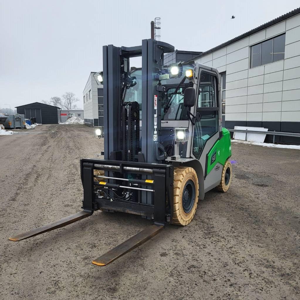 Heli CPD50 Litium 5 ton HYRKÖP från 8735 kr/mån + moms Electric forklift trucks