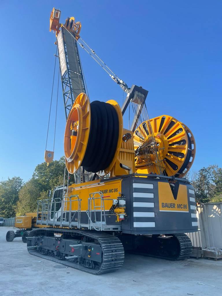 Bauer Seilbagger / Crane MC86 Seilbagger & Schlitzwandtechnik