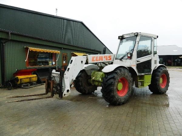 CLAAS Ranger 975 Teleskopiskie manipulatori
