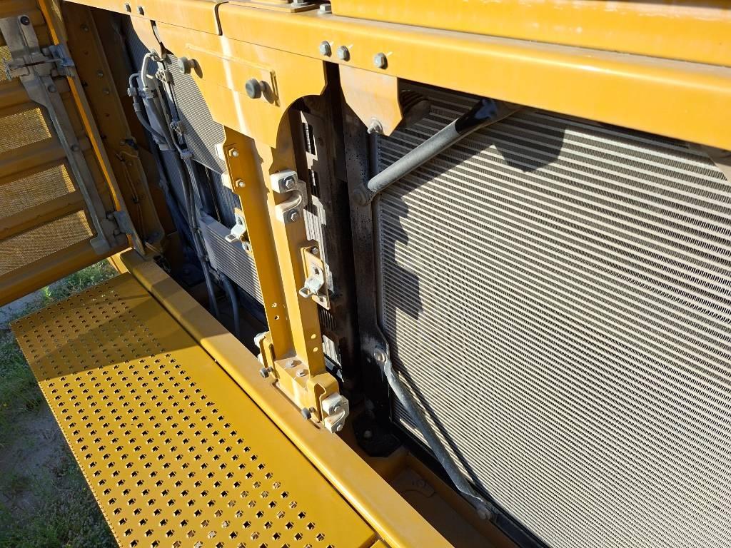 CAT 395 Crawler excavators