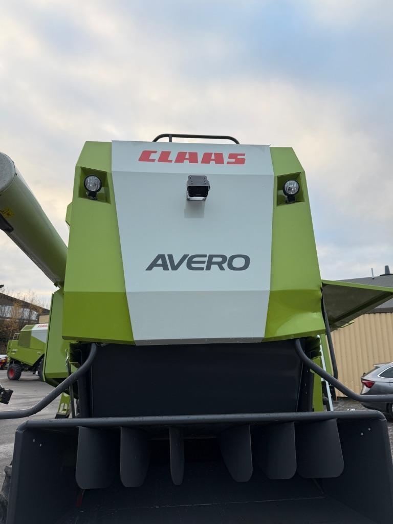 CLAAS Avero 240 Cosechadoras combinadas