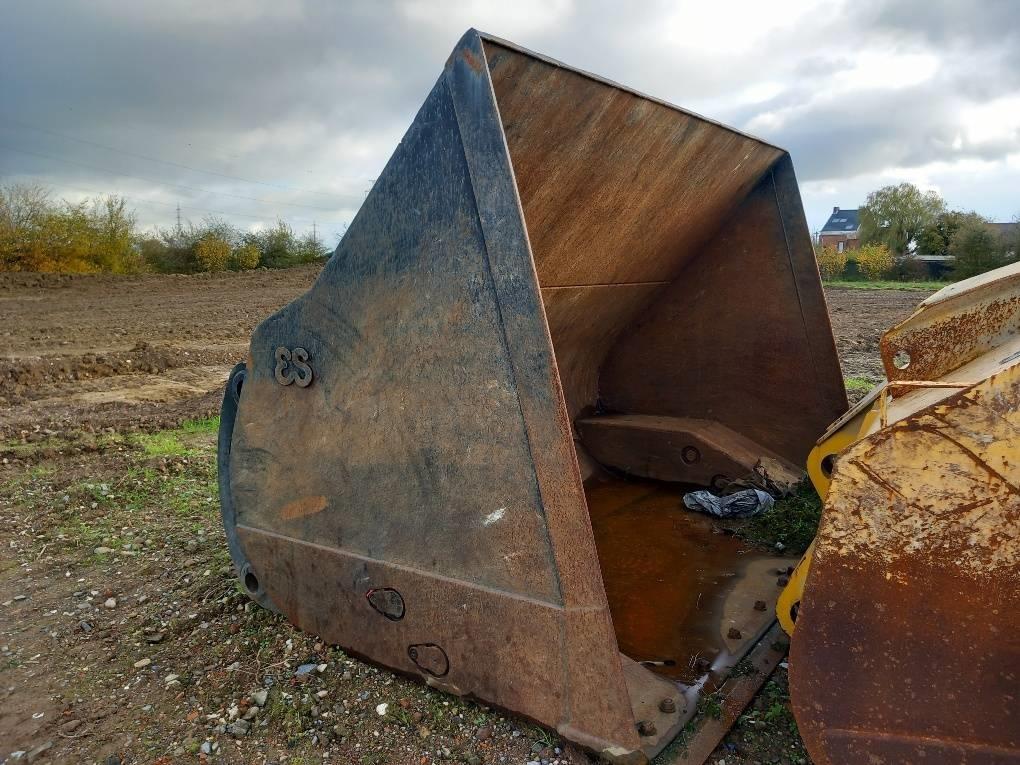 Komatsu WA480-8 Buckets