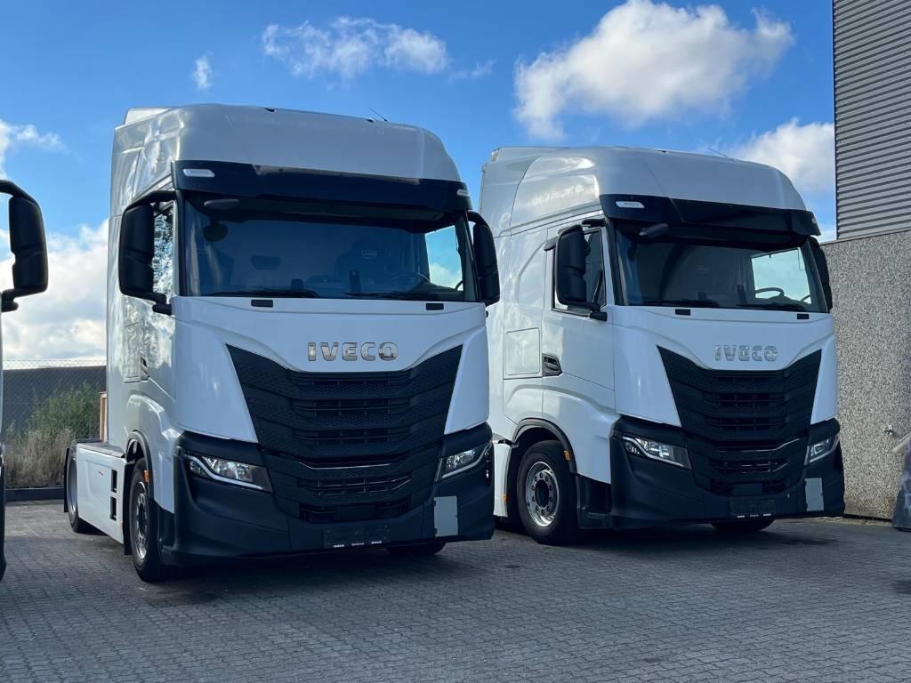 Iveco S-Way AS 440 Trækkere