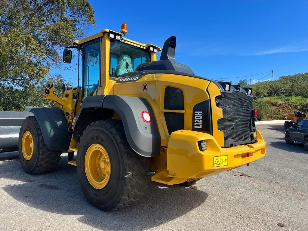 Volvo L 120 H Cargadoras sobre ruedas