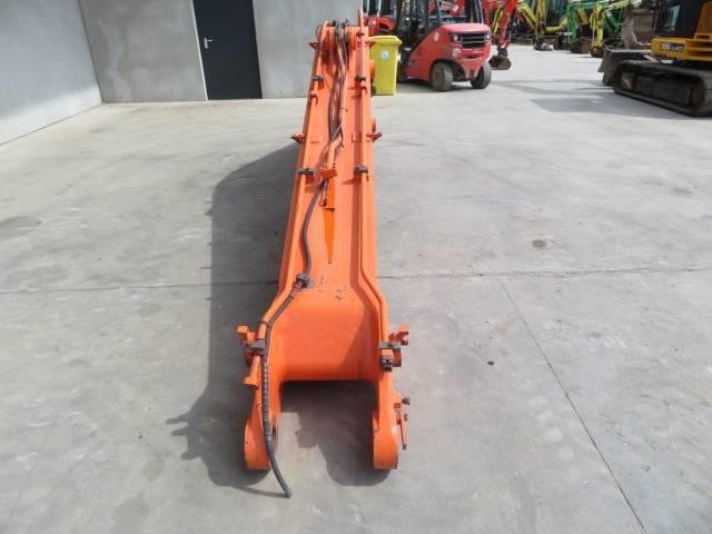 Daewoo DX 225 LC Chassis