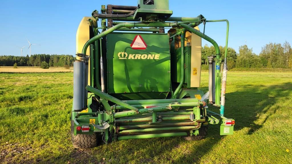 Krone Comprima CF 155 XC Round balers