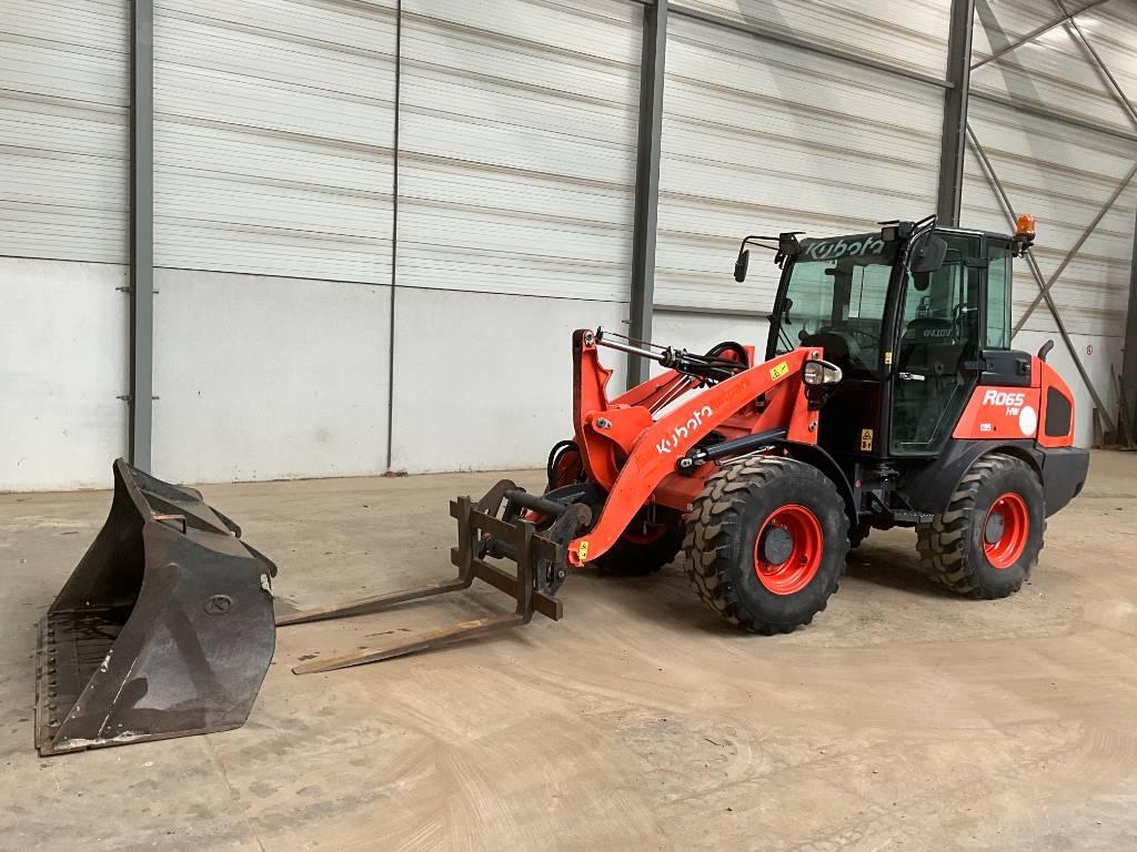 Kubota R 065 Pale gommate