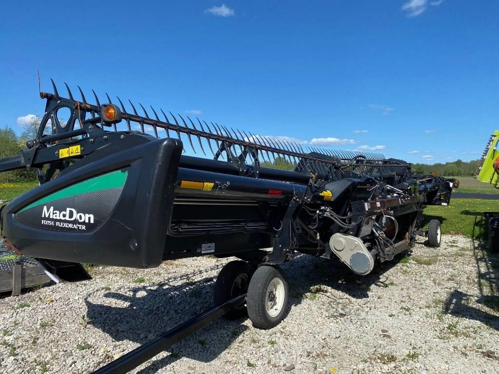 MacDon FD 75 Testate per mietitrebbie