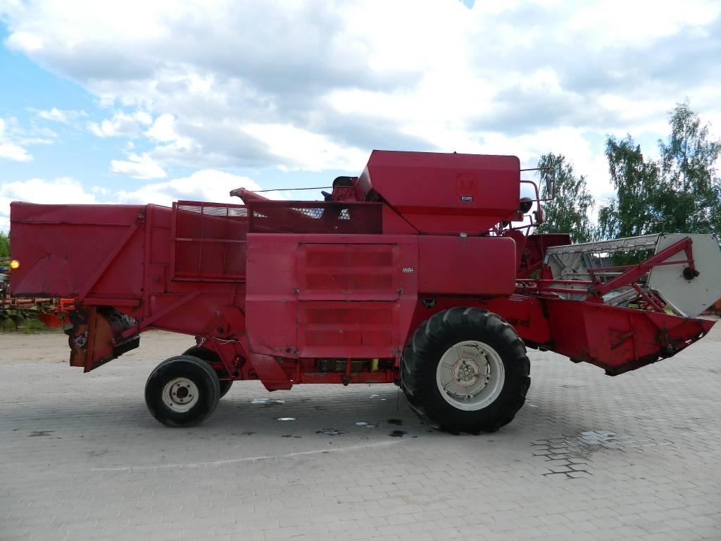 Sampo-Rosenlew 35 Ražas novākšanas kombaini