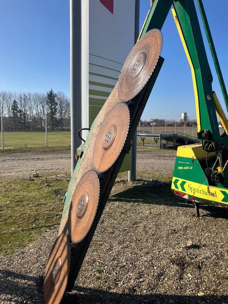 Spearhead Twiga 6000 Trattorini tagliaerba