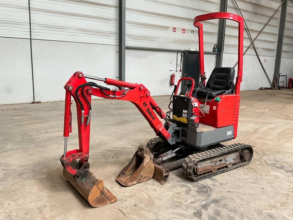 Bobcat E 08 Mini pelle < 7t