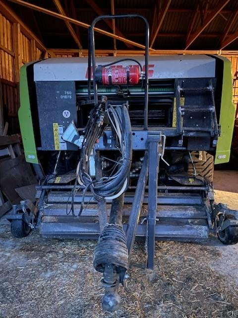 CLAAS Rollant 455 Uniwrap Pro Rotopresse