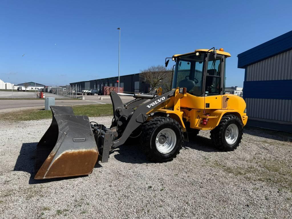 Volvo L 30 B Chargeuse sur pneus