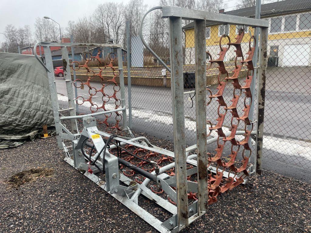 Trejon Topper 6 meters utjämningsharv Harrows