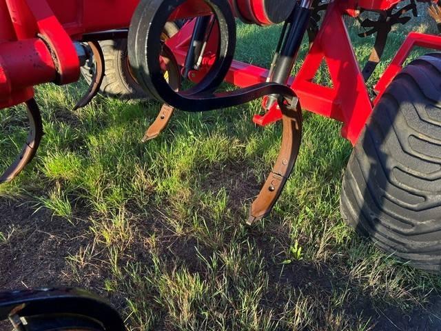 Väderstad Swift560 Cultivators