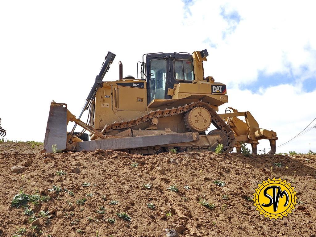 CAT D 6 T XL Buldozer sobre oruga