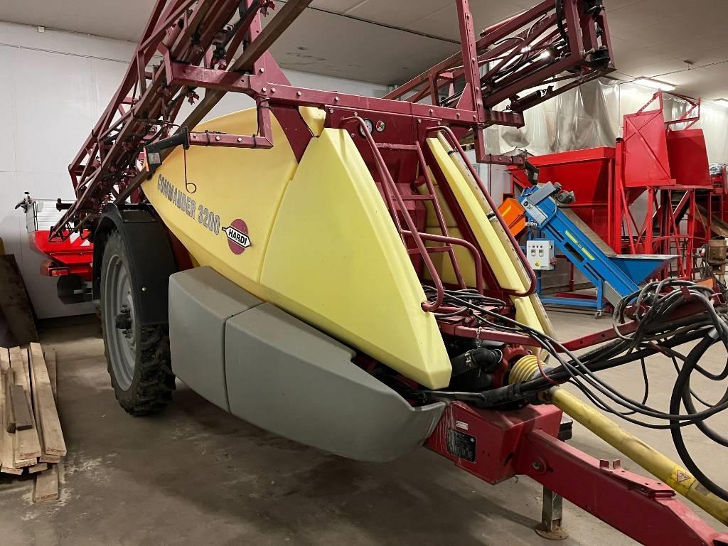 Hardi Commander 3200 Trailed sprayers