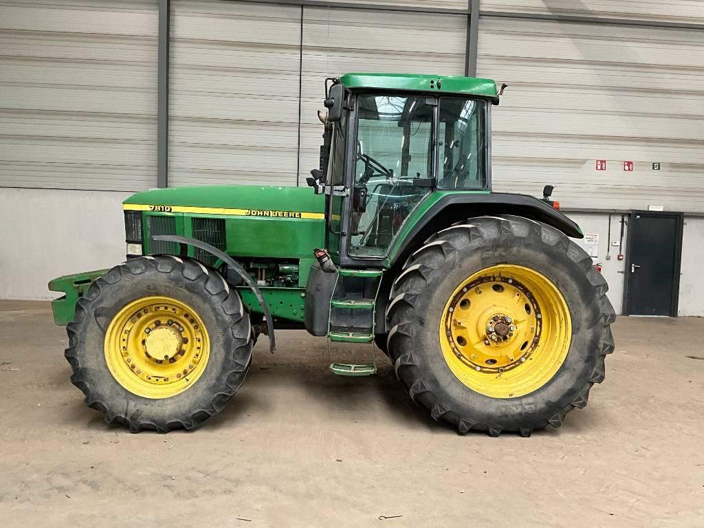 John Deere 7810 Traktoren